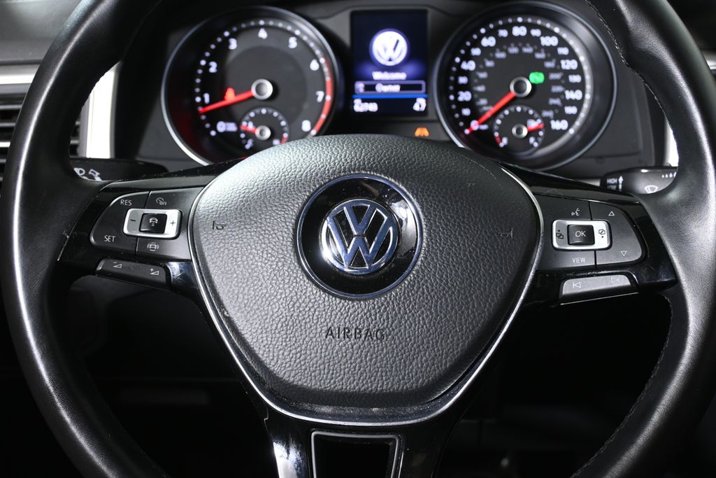 Thumbnail: 2019 Volkswagen Atlas - 19