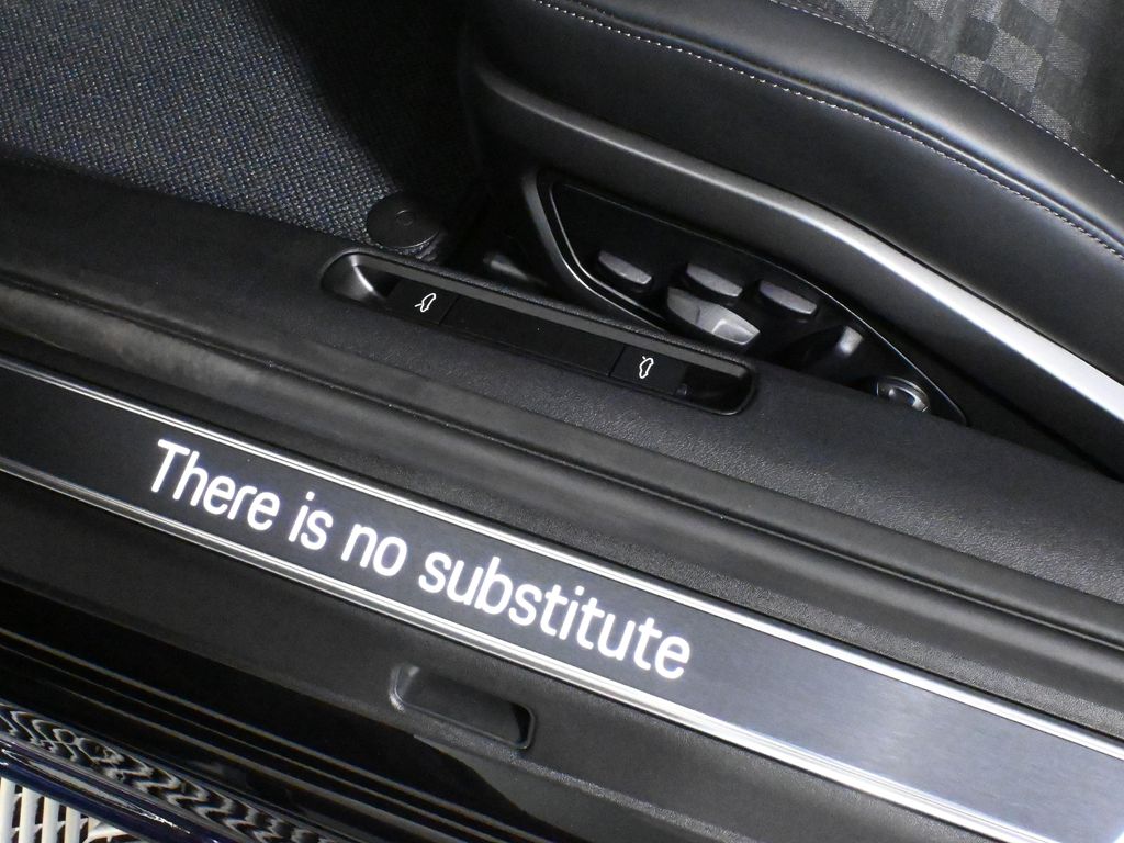 Thumbnail: 2026 Porsche 911 - 31