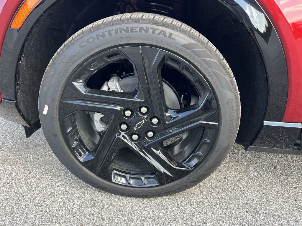 new 2025 Chevrolet Equinox EV car, priced at $34,895