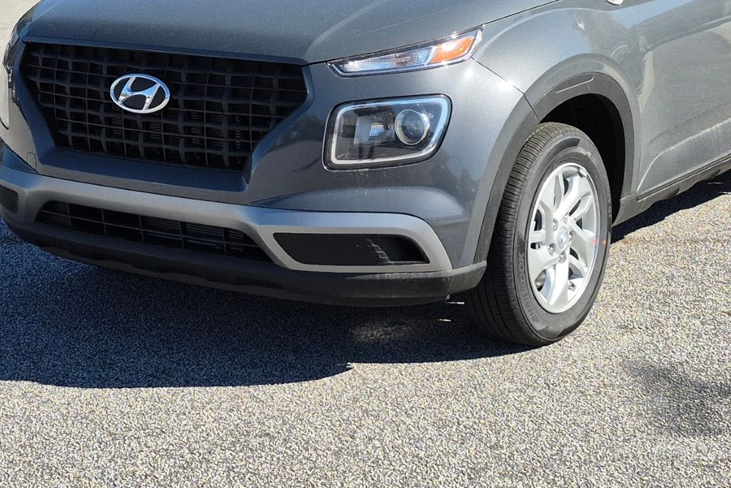 New 2026 Gray Hyundai SE image 10