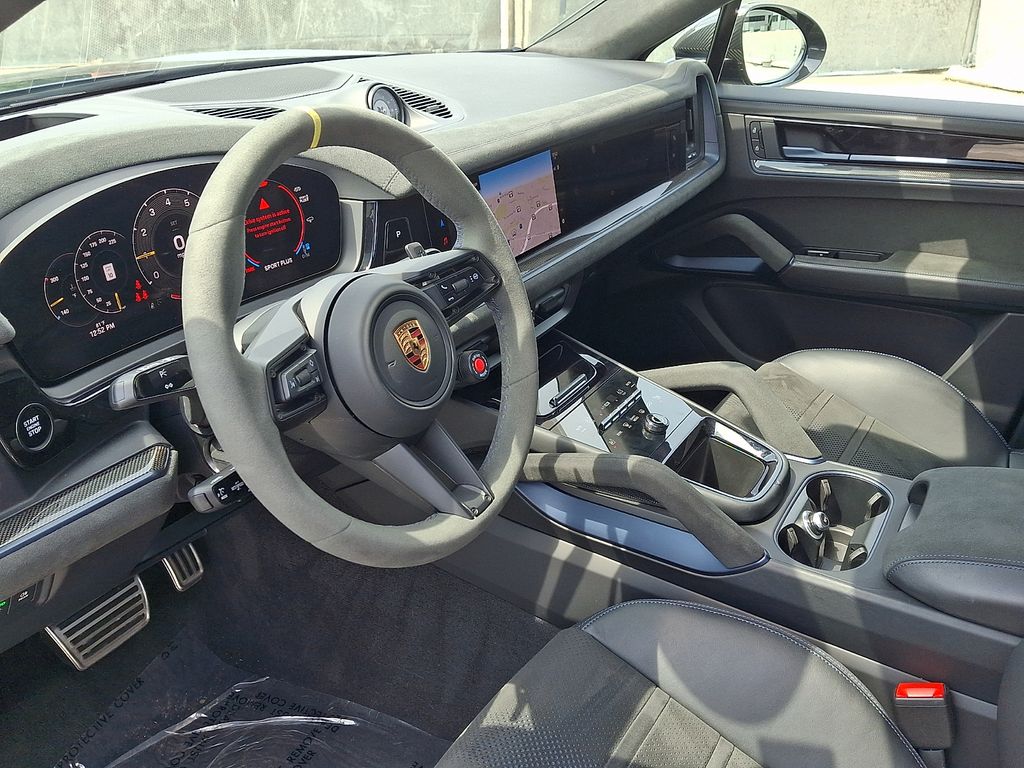 Thumbnail: 2025 Porsche  - 4
