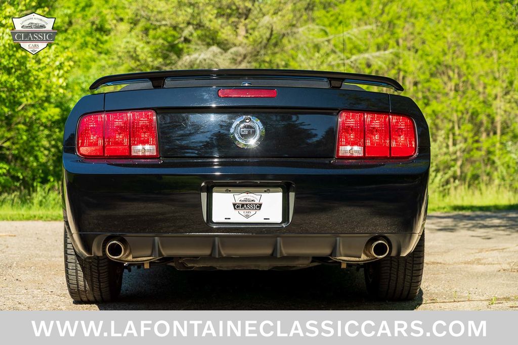 2007 Ford Mustang 186