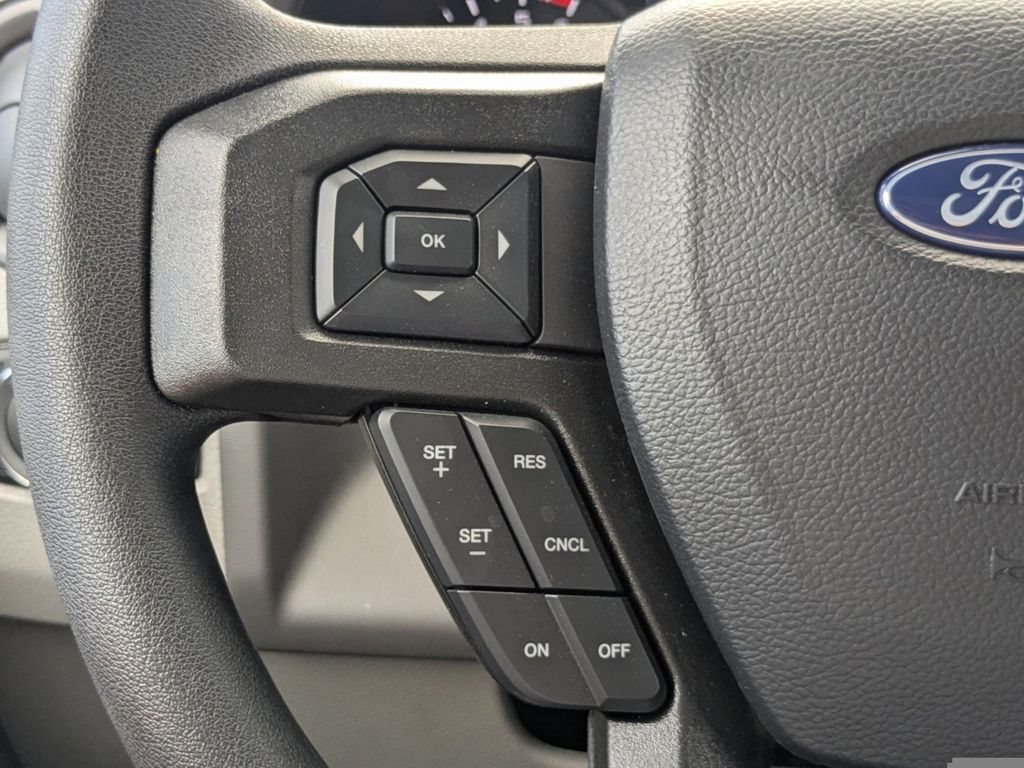 2026 Ford E-350 Cutaway 