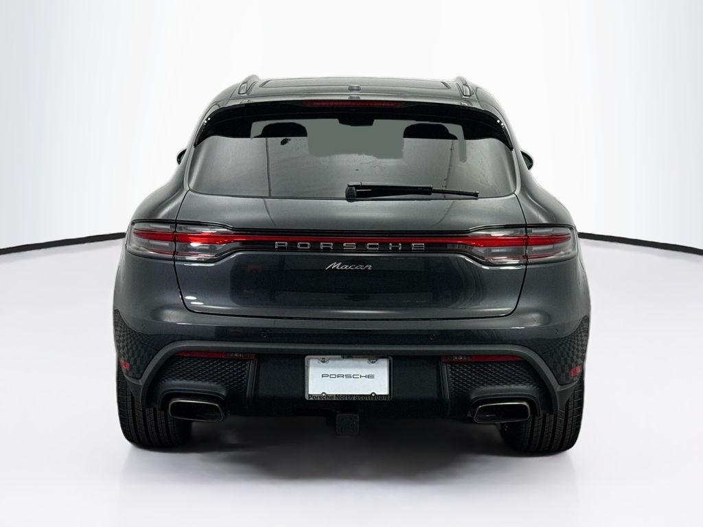 Thumbnail: 2026 Porsche Macan - 6