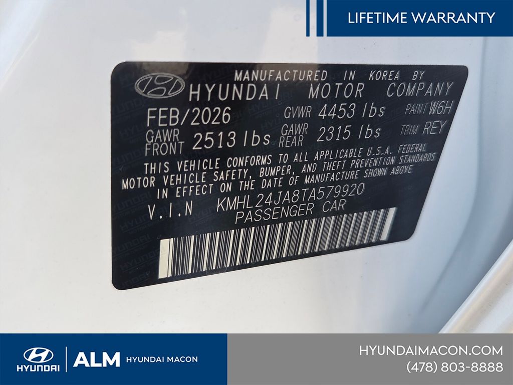 New 2026 White HYUNDAI SE image 13