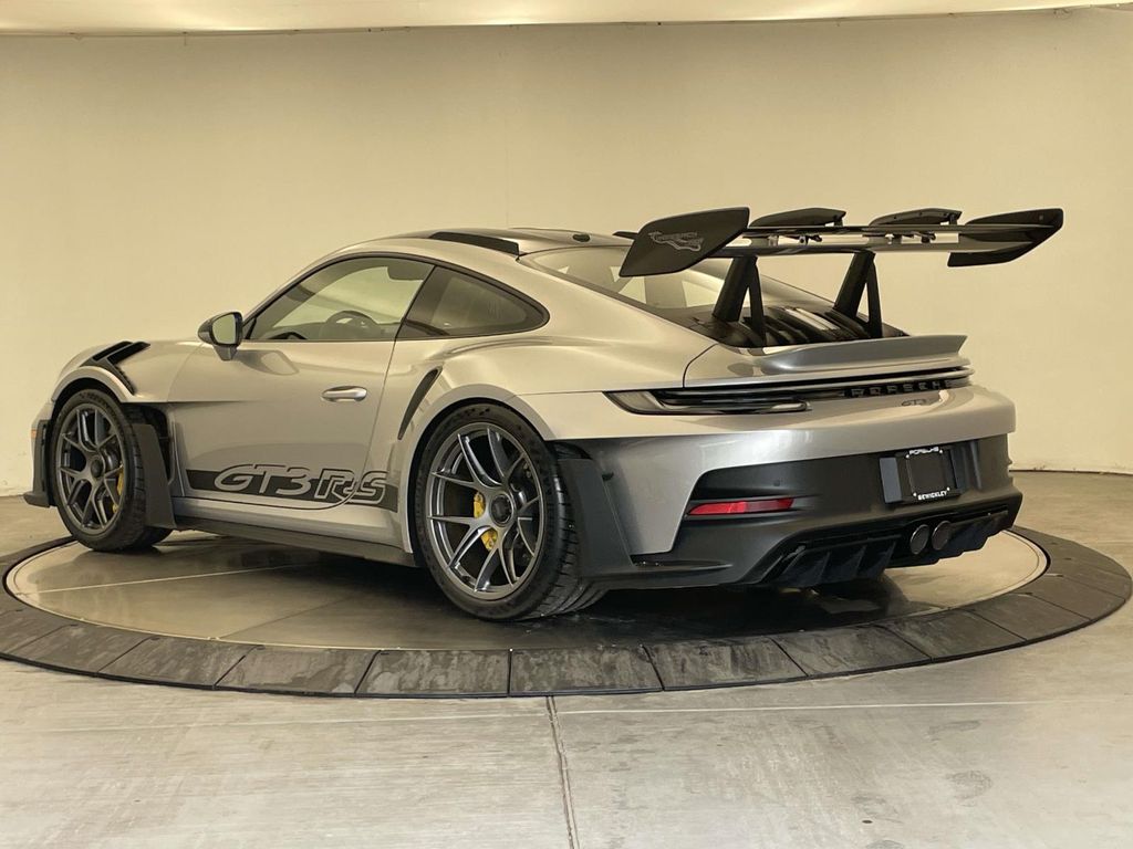 2025 Porsche 911 GT3 RS - 2