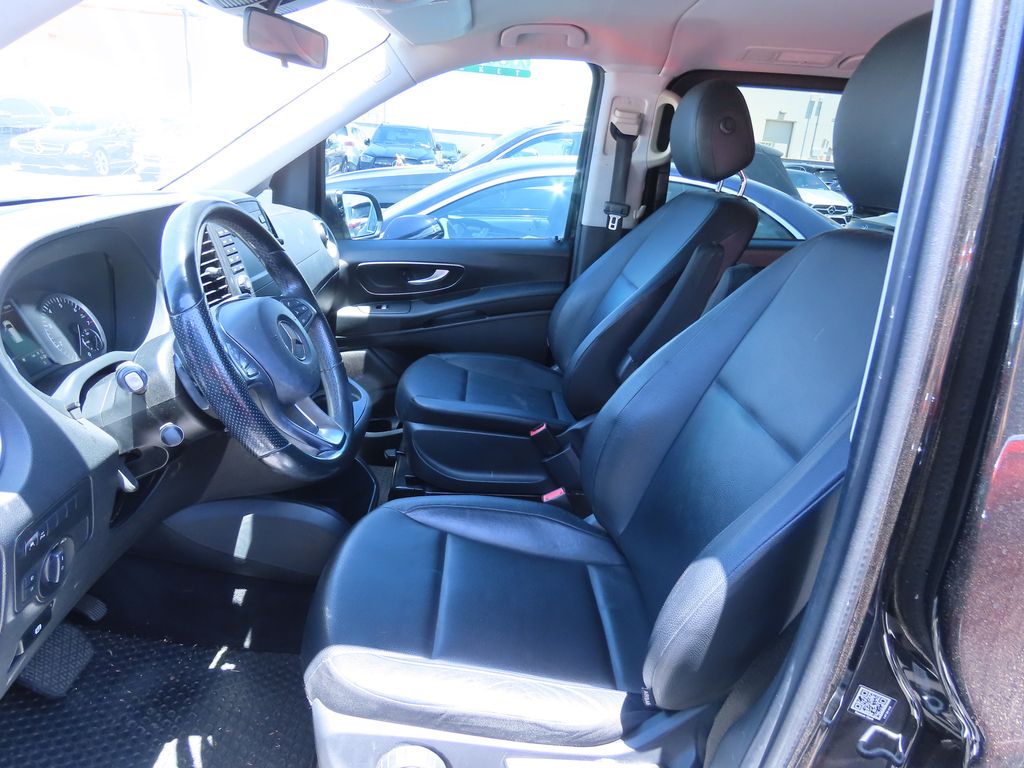 Thumbnail: 2018 Mercedes-Benz Metris - 11