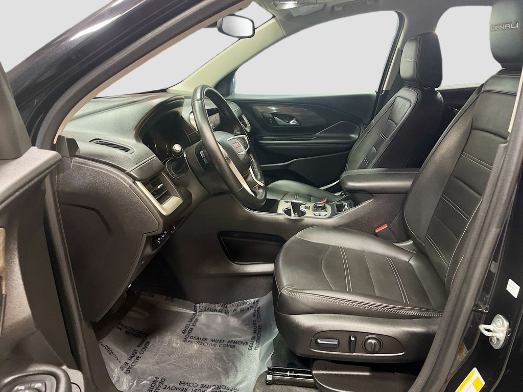 Used 2024 Ebony Twilight Metallic GMC Denali image 22