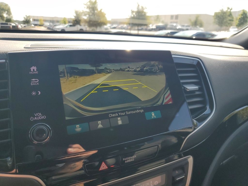 Used Car 2022 Honda Pilot  Touring For Sale Under $35,000 In Austin, Texas