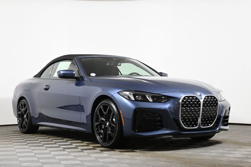 Thumbnail: 2026 BMW 4 Series - 10