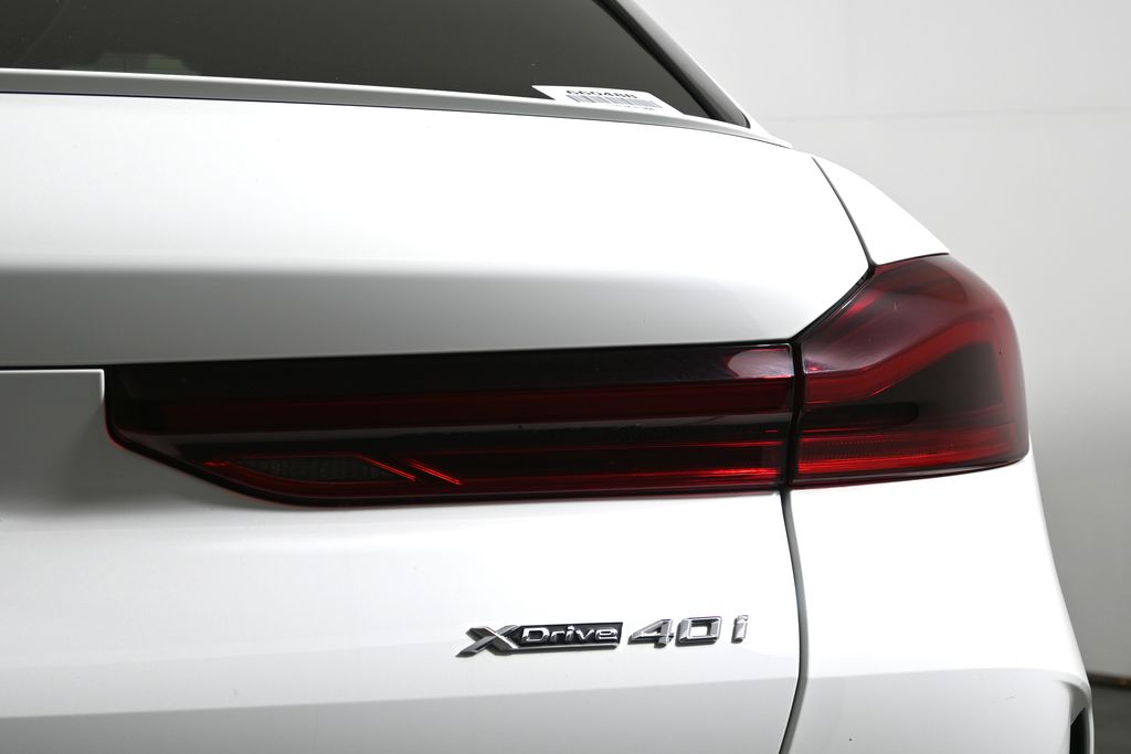 Thumbnail: 2020 BMW X6 - 13