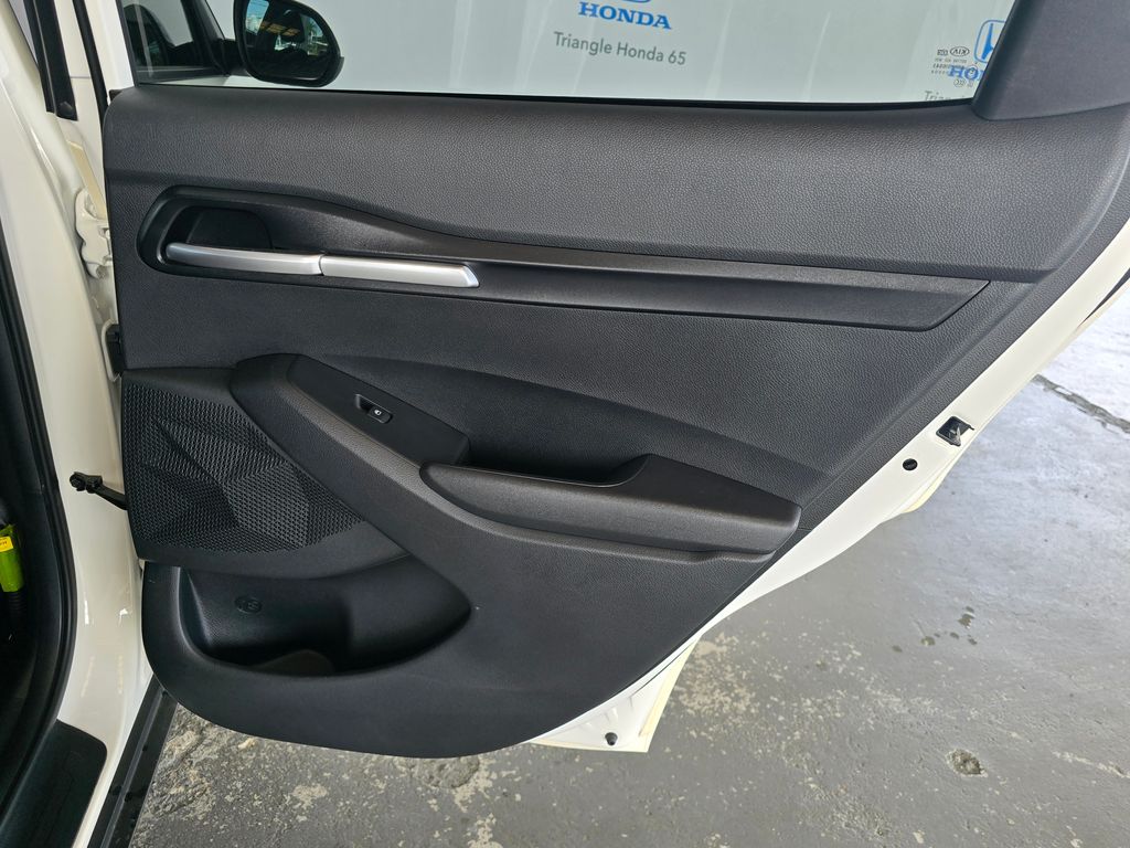 Thumbnail: 2021 Kia Seltos - 9