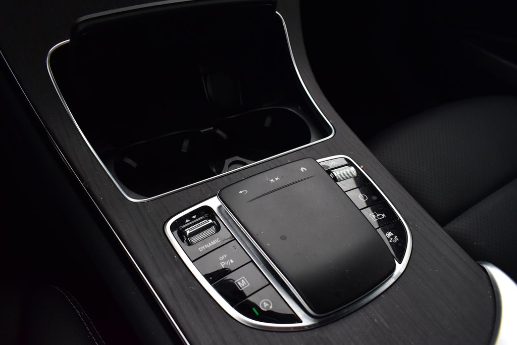 Thumbnail: 2022 Mercedes-Benz GLC - 21