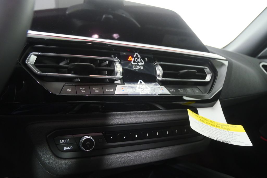 Thumbnail: 2026 BMW Z4 - 18