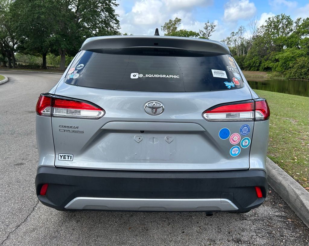 Thumbnail: 2022 Toyota Corolla Cross - 4