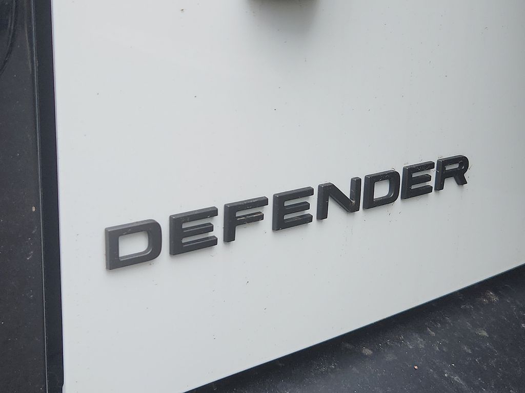 Thumbnail: 2026 Land Rover Defender - 11