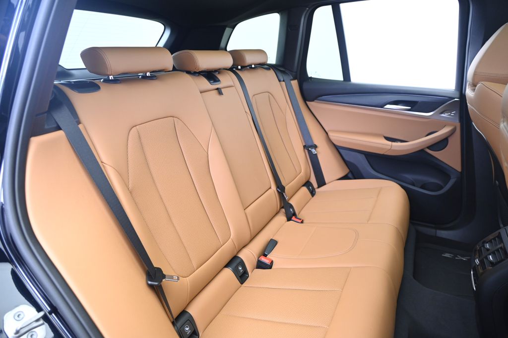 Thumbnail: 2024 BMW X3 - 19