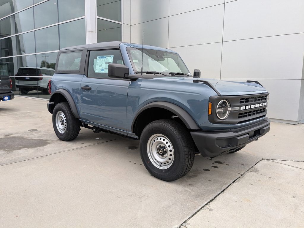 2025 Ford Bronco 