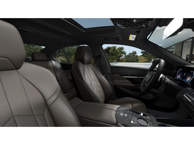 Thumbnail: 2026 BMW 5 Series - 9