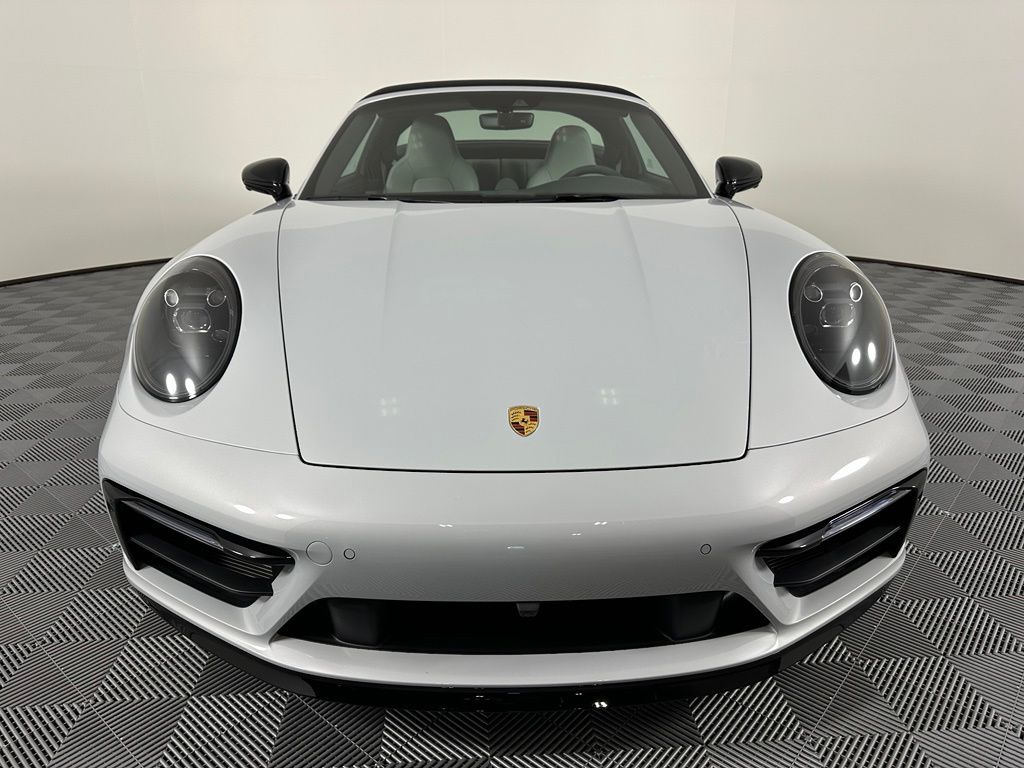 Thumbnail: 2024 Porsche 911 - 8