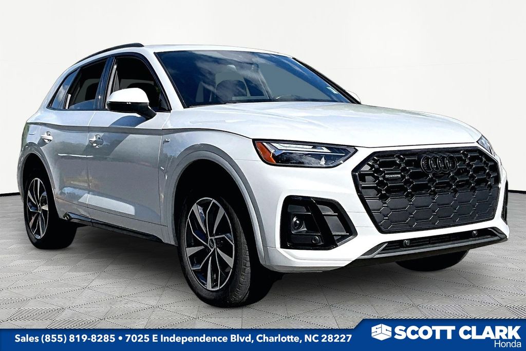 2024 Audi Q5 45 S line Premium