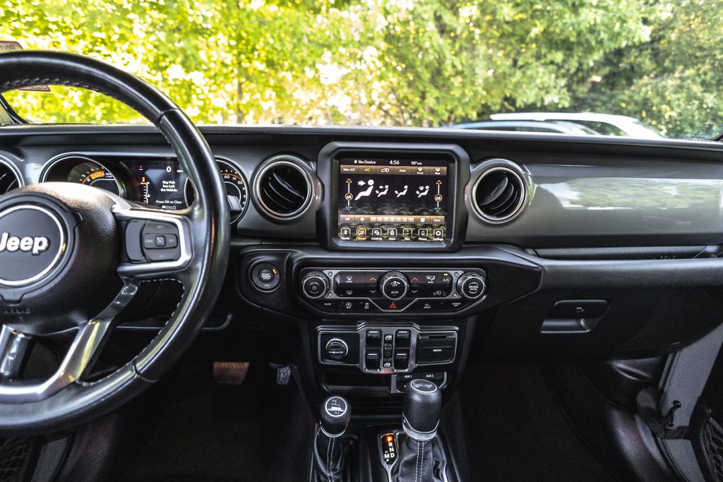 2021 Jeep Wrangler Unlimited Unlimited Sahara thumbnail 23