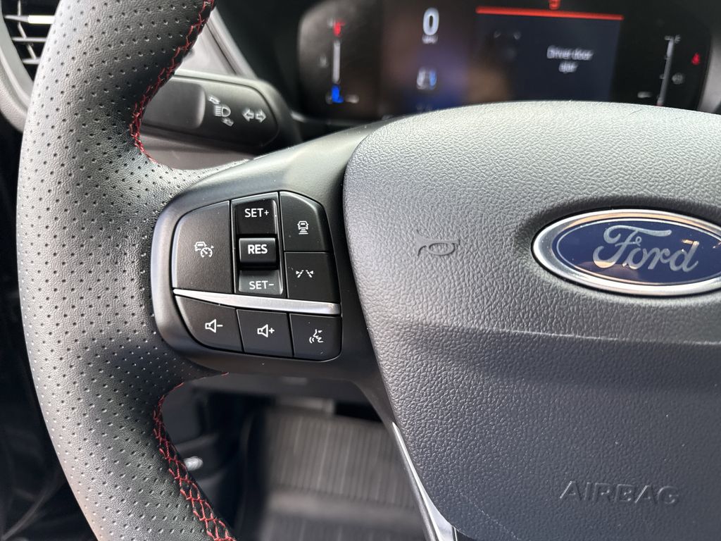 Used 2025 Ford Escape Hybrid SUV