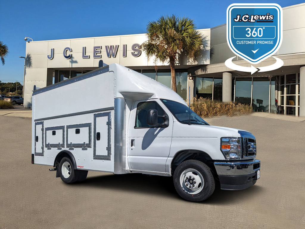 2024 Ford E-Series E-350 SD