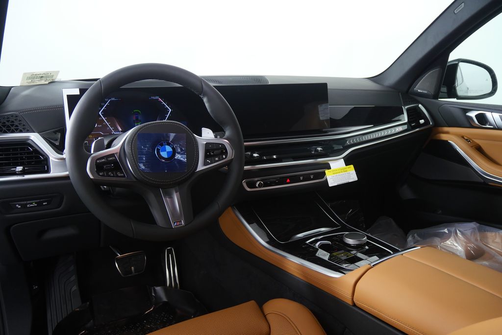 Thumbnail: 2026 BMW X5 - 18