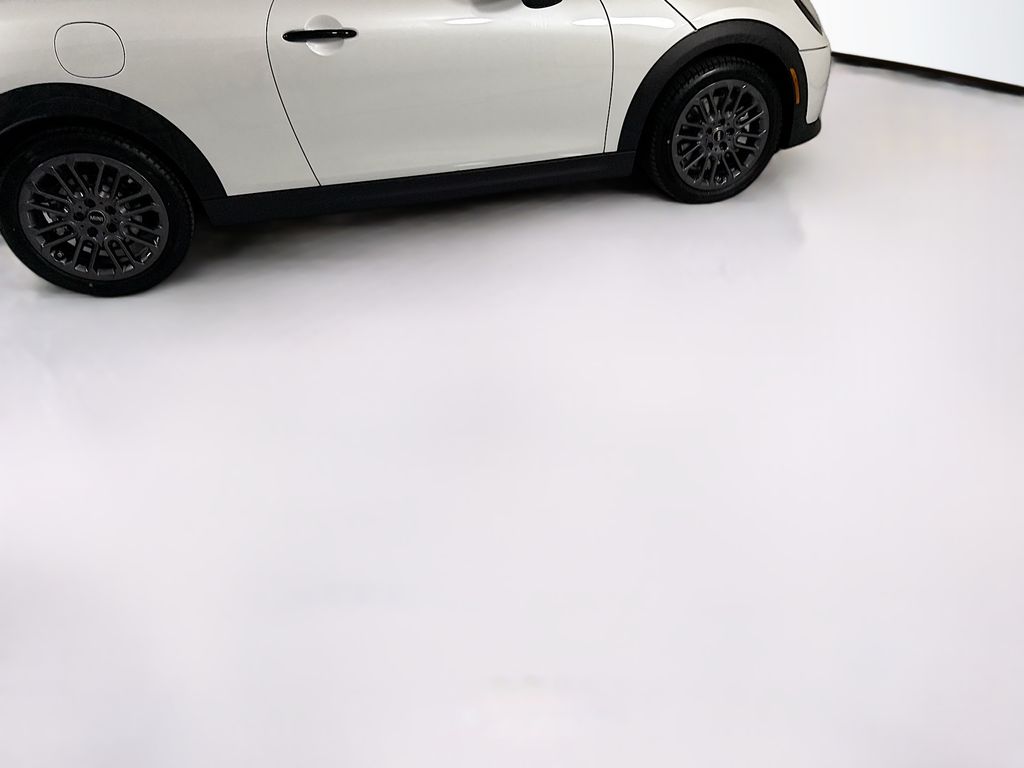 Thumbnail: 2026 MINI Cooper - 4