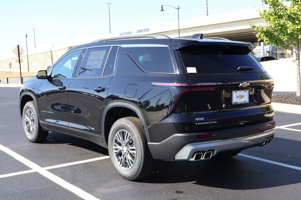 Thumbnail: 2026 Chevrolet Traverse - 5