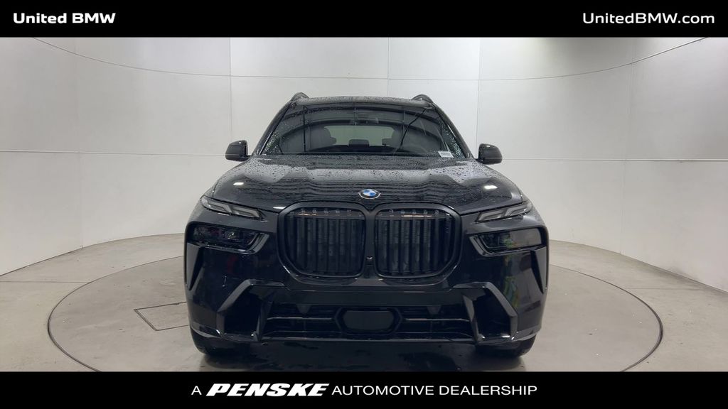 Thumbnail: 2026 BMW X7 - 3