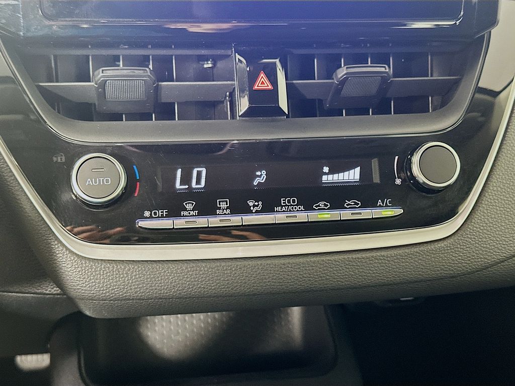 Thumbnail: 2023 Toyota Corolla - 16