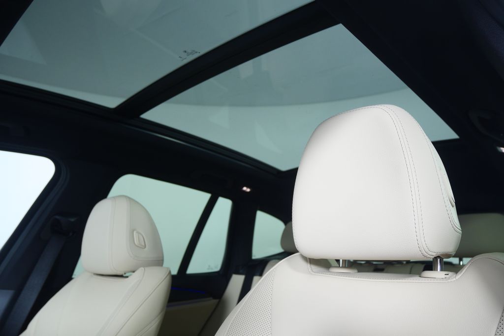 Thumbnail: 2024 BMW X3 - 12