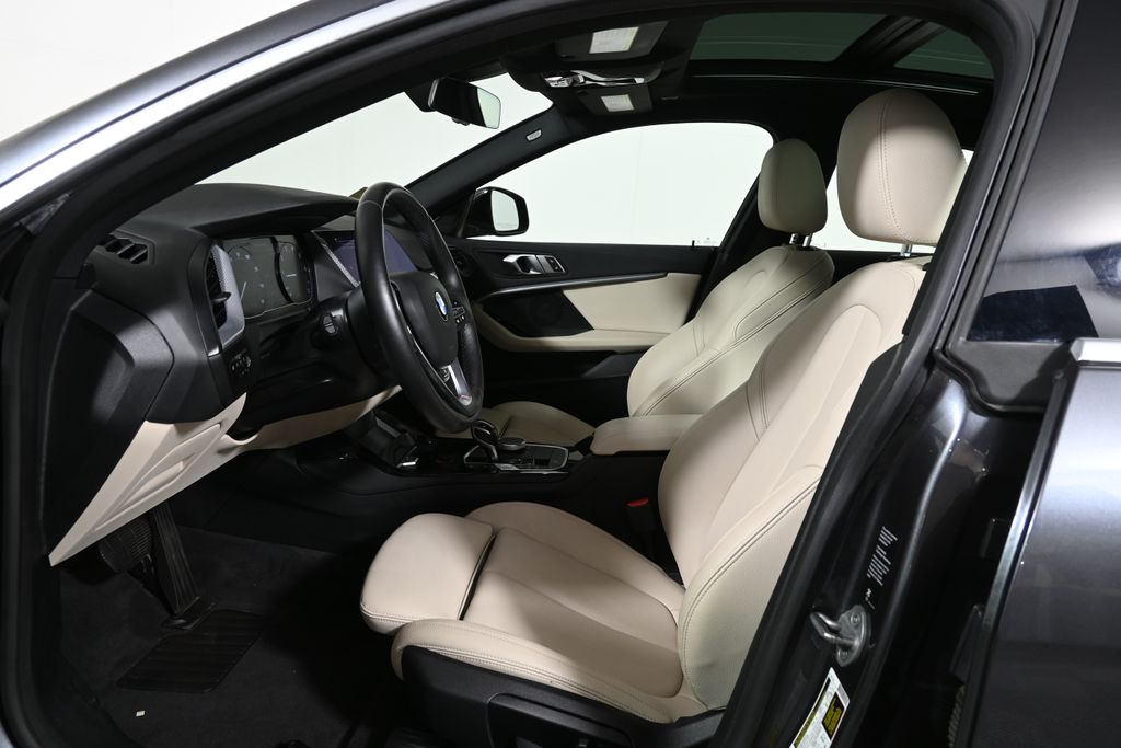 Thumbnail: 2021 BMW 2 Series - 3
