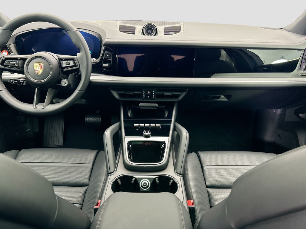 Thumbnail: 2026 Porsche Cayenne - 16