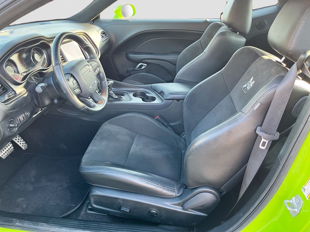 Used 2023 Green Dodge R/T Scat Pack image 21