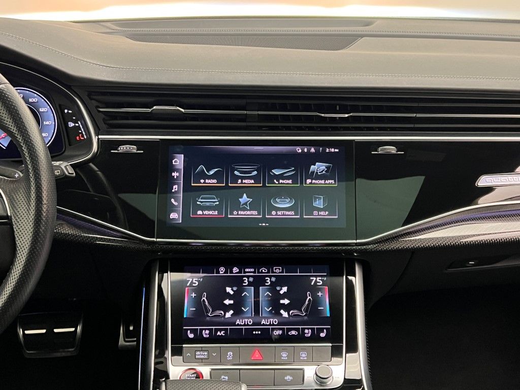 Thumbnail: 2021 Audi SQ7 - 20