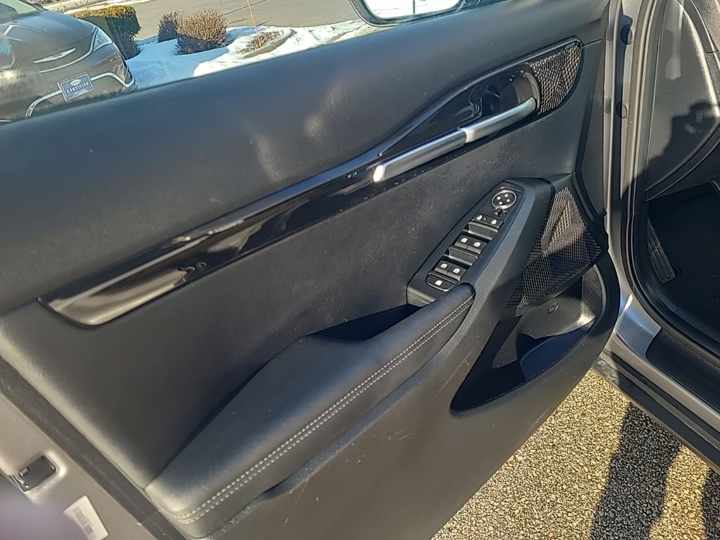 used 2025 Kia Seltos car, priced at $22,851