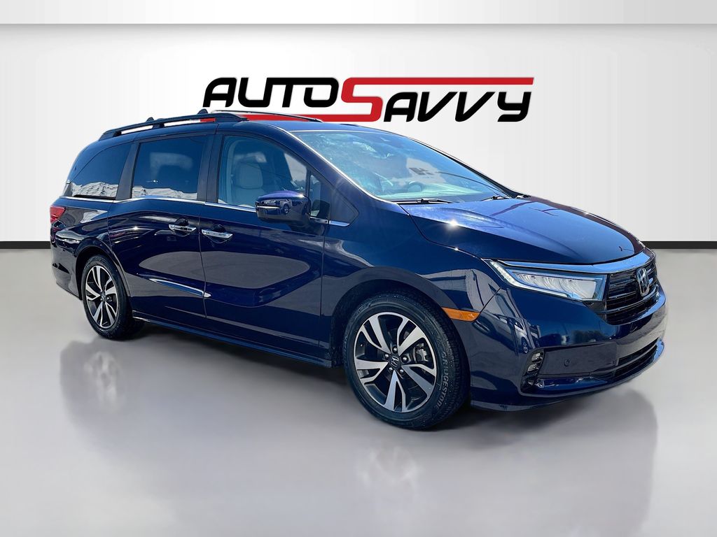2024 Honda Odyssey Touring's photo