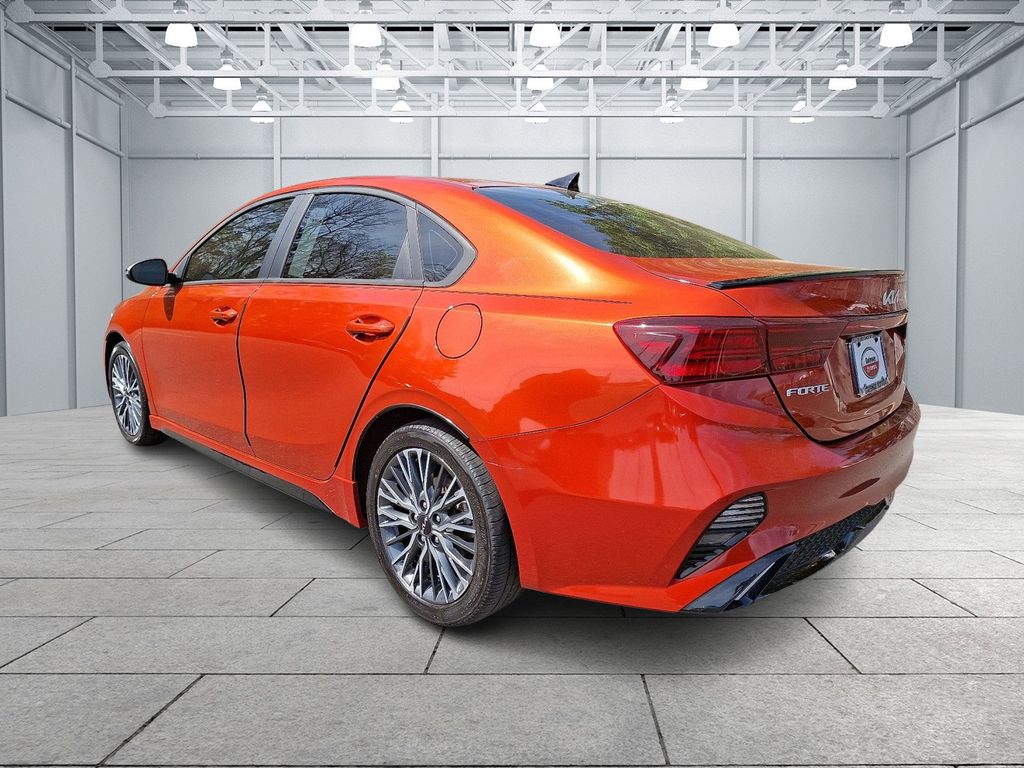 2022 Kia Forte GT-Line 6