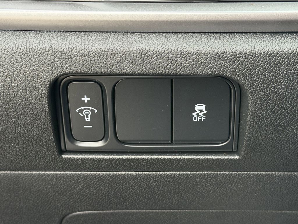 new 2026 Kia Sorento car, priced at $28,732