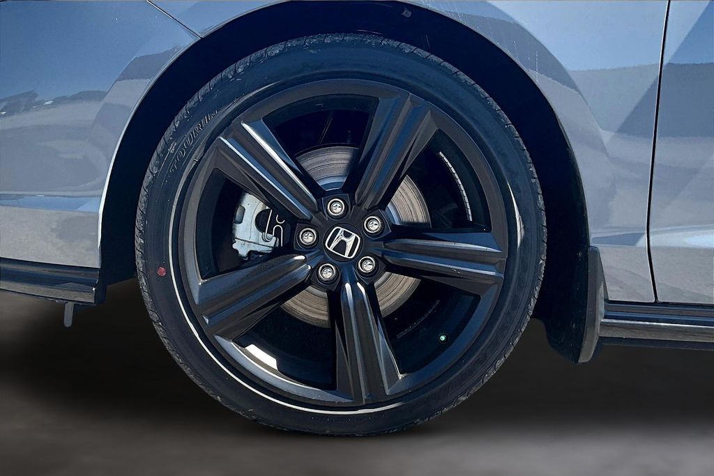 New 2026 Honda Accord Hybrid Sedan