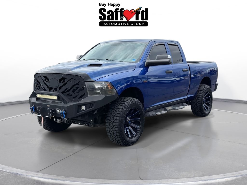 2016 RAM 1500 Express Quad Cab 4WD
