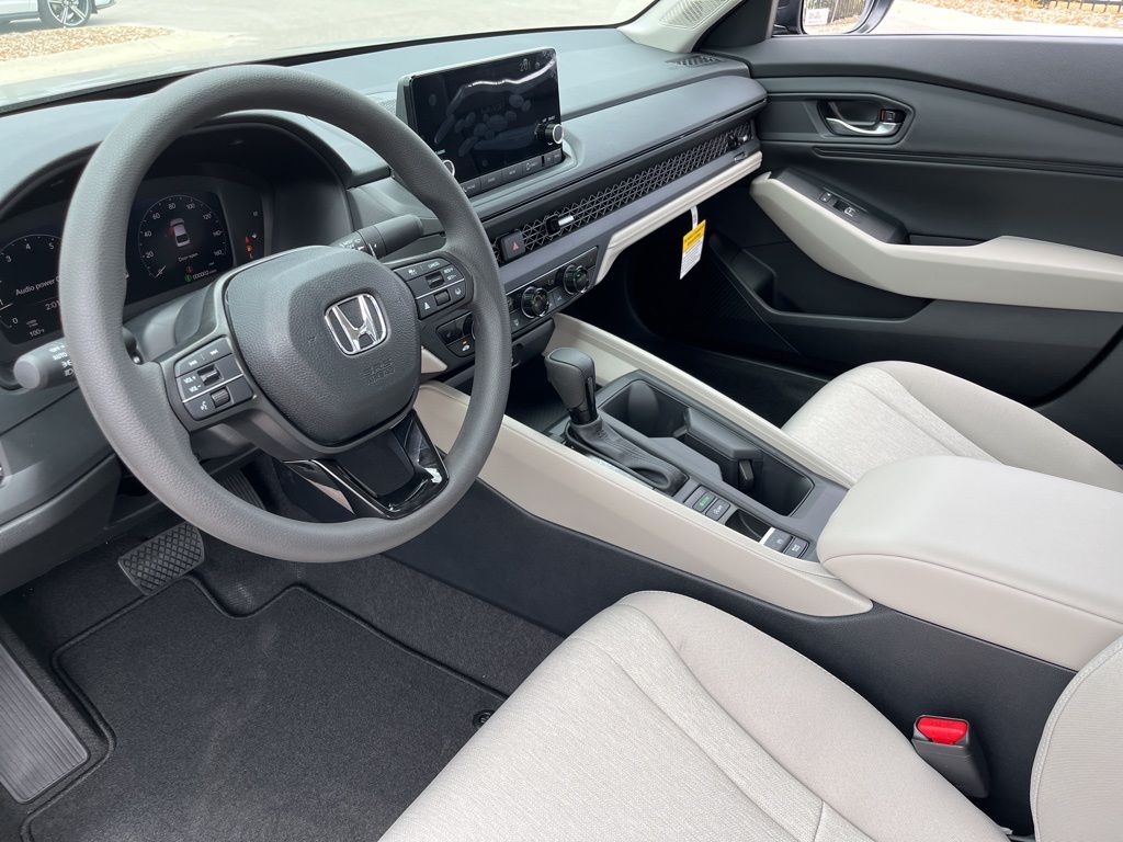 Thumbnail: 2025 Honda Accord - 10