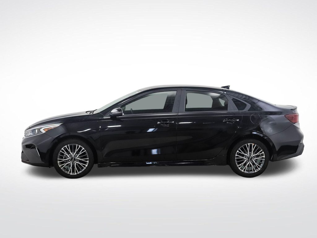 Thumbnail: 2024 Kia Forte - 2