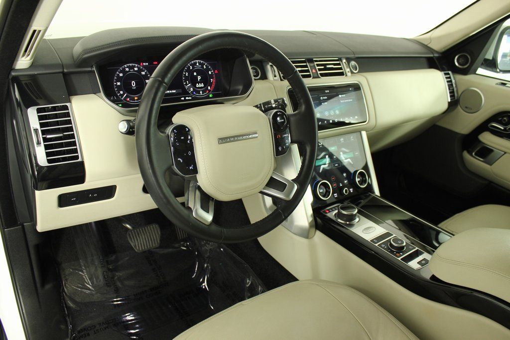Thumbnail: 2022 Land Rover Range Rover - 7