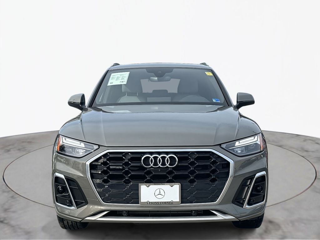 Thumbnail: 2023 Audi Q5 - 4
