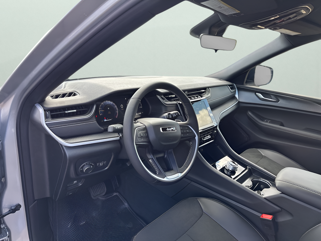 New Car 2025 Jeep Grand Cherokee L  For Sale Under $50,000 In Austin, Texas