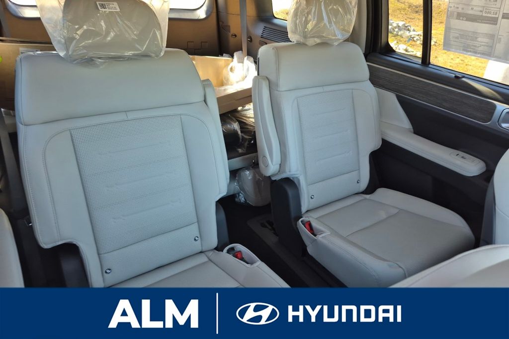 New 2026 Green Hyundai Limited image 19